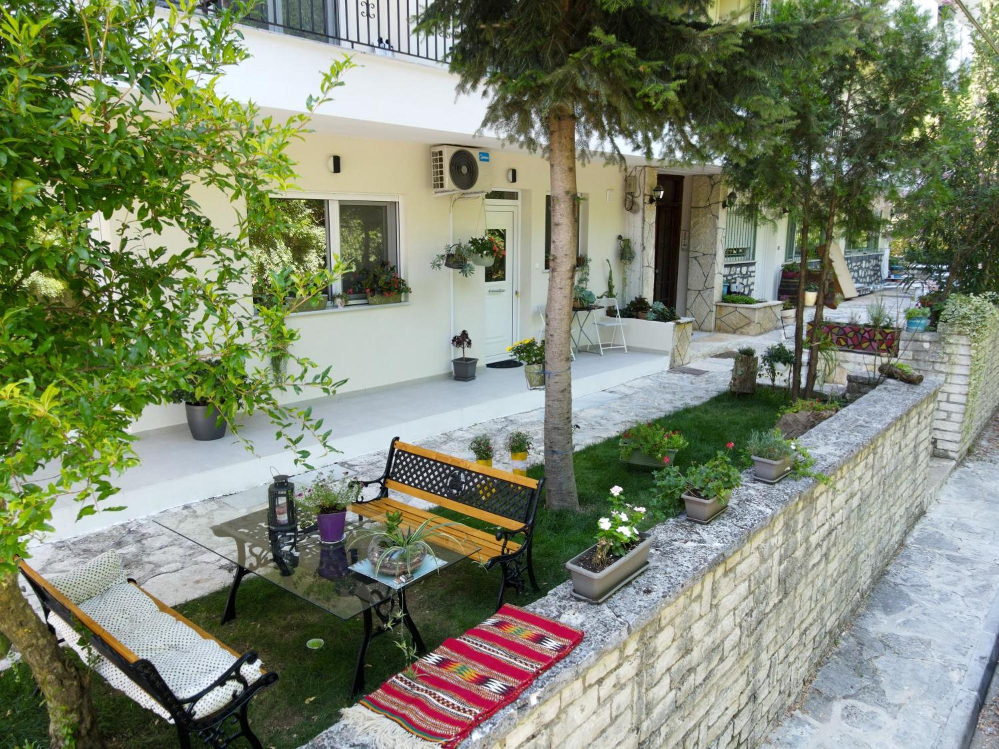 Garden * Ioannina
